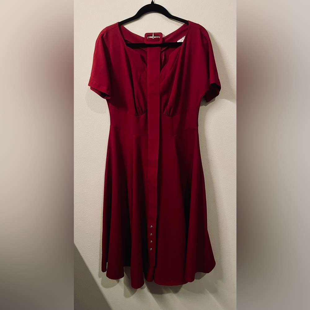 Vintage Style Red Midi Dress with Flutter Sleeves